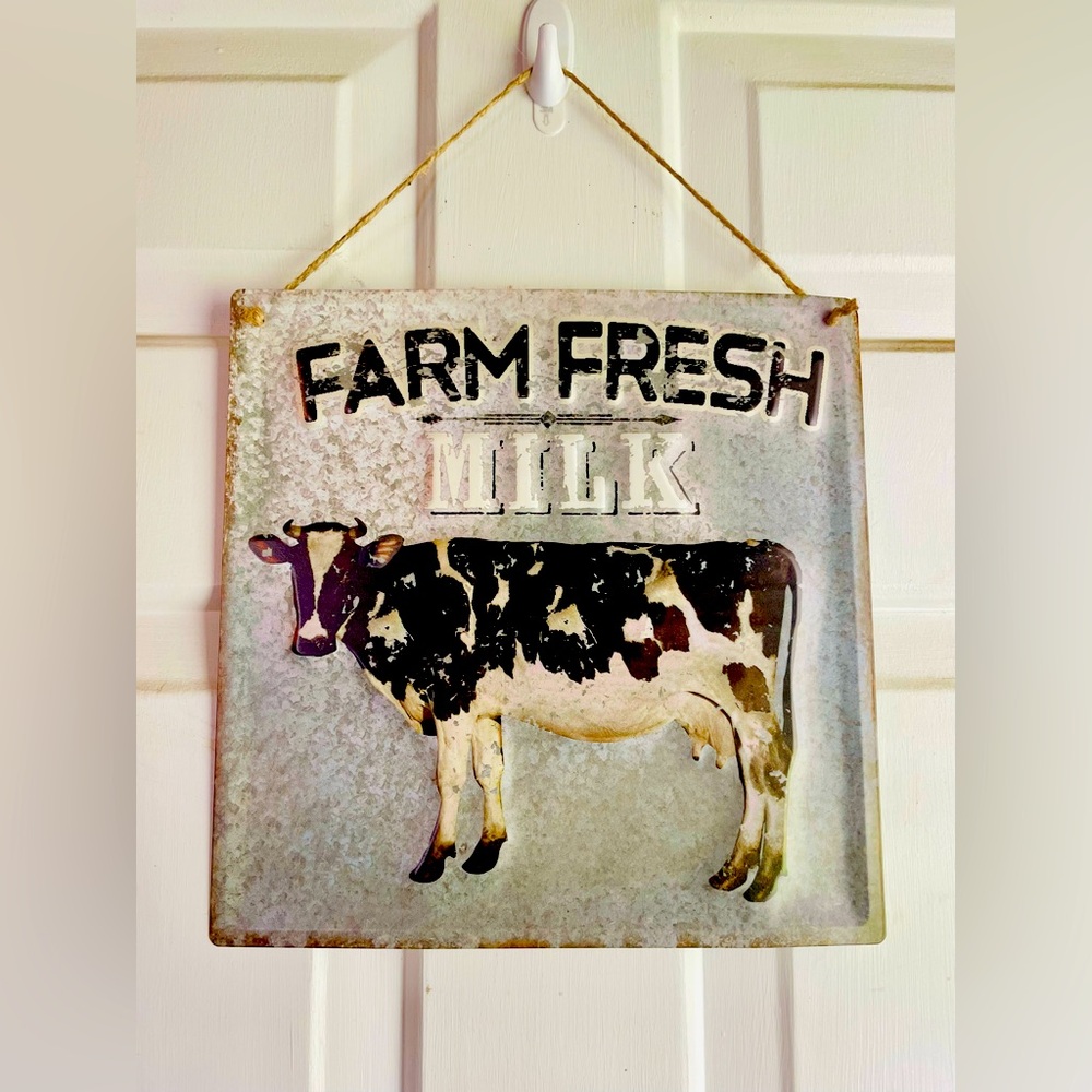 *Farm Fresh Milk Gray Hanging Metal Sign